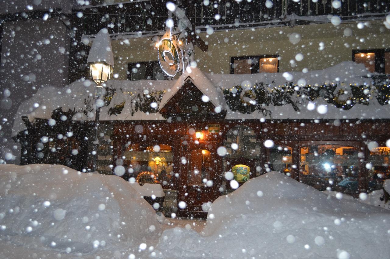 Hotel Perruquet Breuil-Cervinia Eksteriør billede